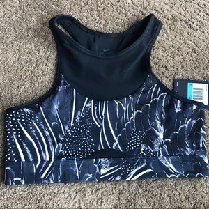 Nike women’s sports bra